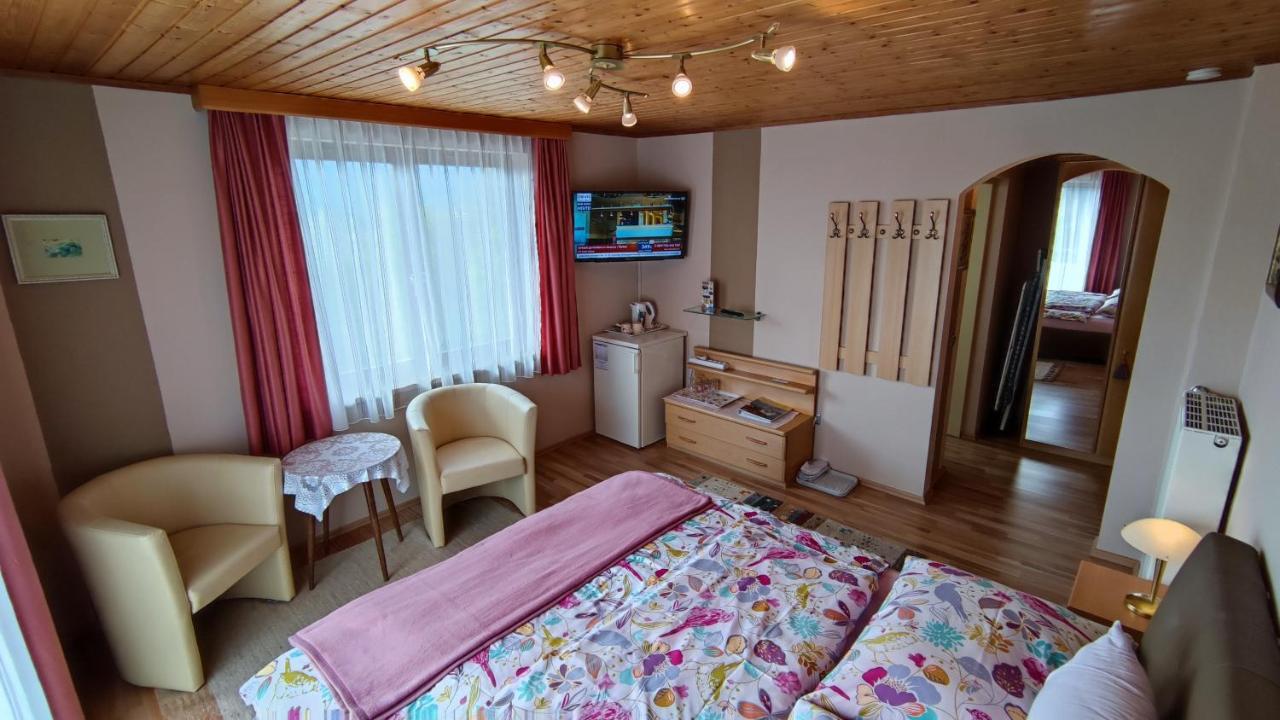Ferienparadies Gutounik Portschach am Worthersee Bagian luar foto