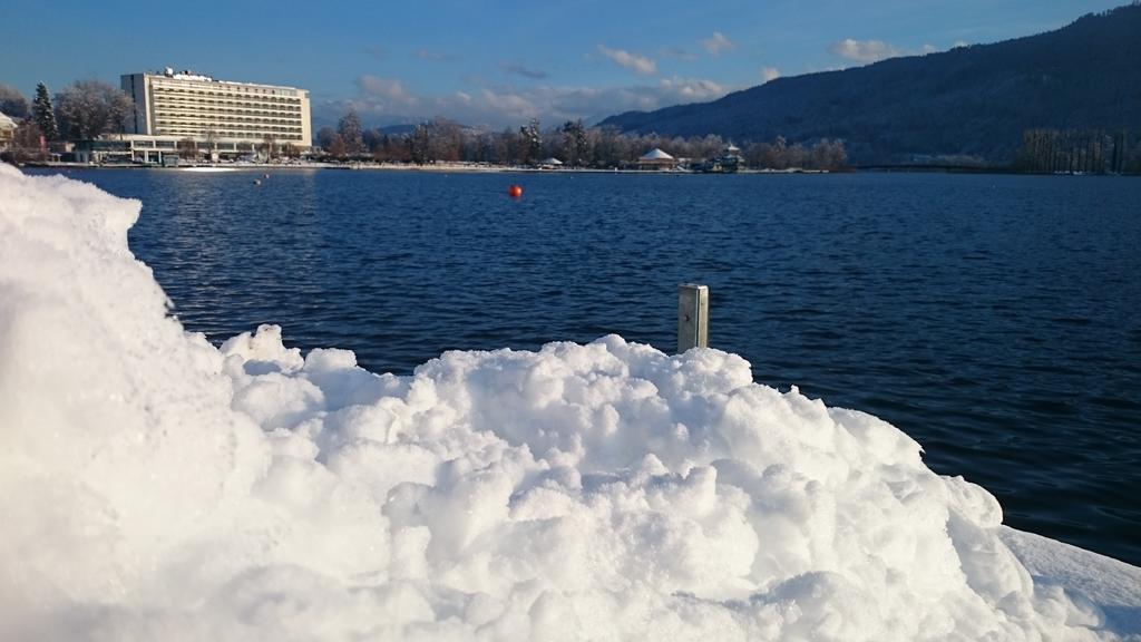 Ferienparadies Gutounik Portschach am Worthersee Bagian luar foto