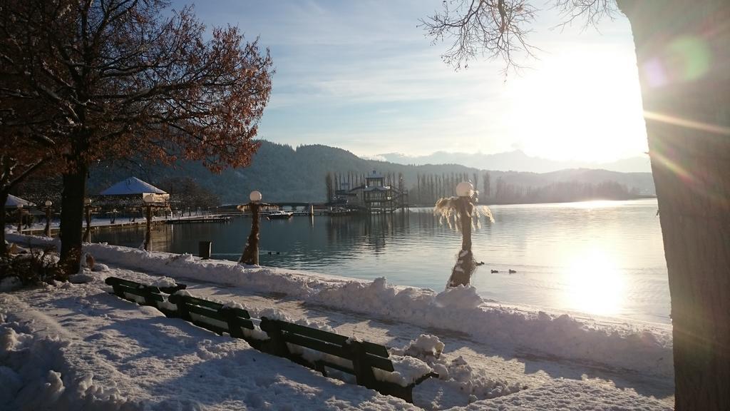 Ferienparadies Gutounik Portschach am Worthersee Bagian luar foto